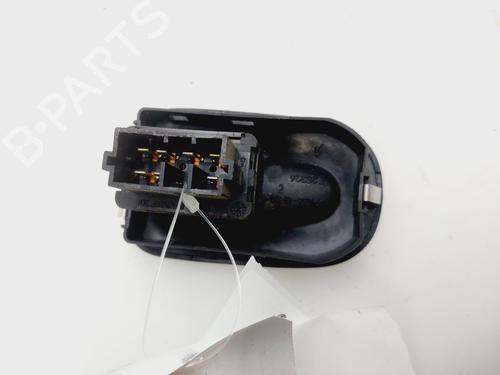 Right front window switch PEUGEOT 306 Hatchback (7A, 7C, N3, N5) 1.9 D | BP29908813I26 