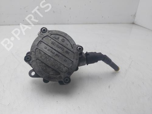 Vakuumpumpe MERCEDES-BENZ C-CLASS (W203) C 220 CDI (203.006) (136 hp) 33049122