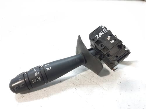 Licht Schakelaar RENAULT CLIO II (BB_, CB_) 1.2 (BB0A, BB0F, BB10, BB1K, BB28, BB2D, BB2H, CB0A,... (58 hp) 9113154