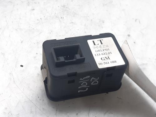 Left front window switch OPEL ZAFIRA A MPV (T98) 2.0 DTI 16V (F75) | BP12406012I27 