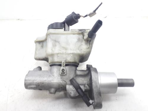 Brake master cylinder SKODA OCTAVIA II (1Z3) 1.9 TDI | BP10776438M77 