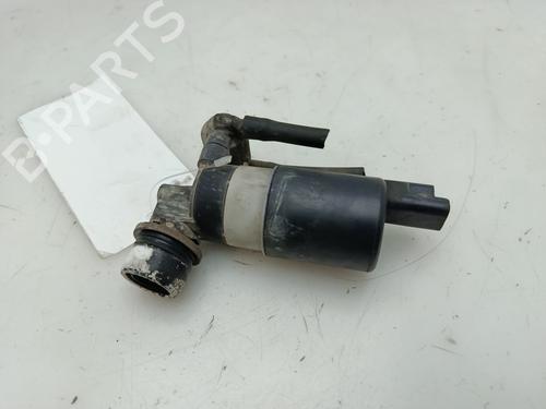 Used Washer pump RENAULT MEGANE III Grandtour (KZ0/1) [2008-2016]  29300524