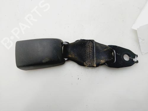 Used Seat buckle TOYOTA YARIS (_P9_) 1.4 D-4D (NLP90_, NLP90R) (90 hp) 31153821