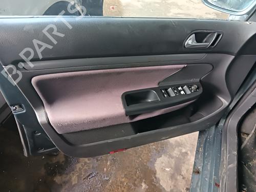 Puxador exterior frente direito VW GOLF V Variant (1K5) 1.9 TDI | BP30870851C129 