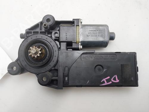 Used Left front window motor Left front window motor RENAULT MEGANE III Hatchback (BZ0/1_, B3_) 1.4 TCe (BZ0F, BZ1V) (131 hp) 36290938 36290938