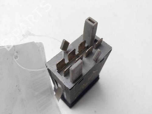 Warning switch VW PASSAT B5.5 Variant (3B6) 1.9 TDI | BP39202888I22 - Image 2