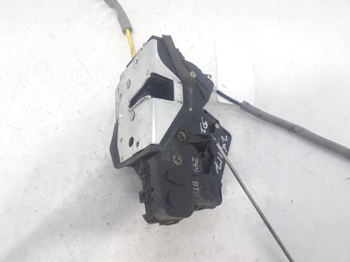 Used Front right lock BMW 3 (E46) 320 d (150 hp) 8337561