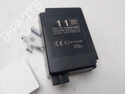 Used Electronic module Electronic module TOYOTA AURIS (_E18_) 1.8 Hybrid (ZWE186_, ZWE186R) (136 hp) 34122294 34122294