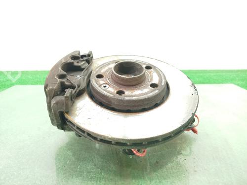 Used Left front steering knuckle RENAULT MEGANE III Grandtour (KZ0/1) [2008-2016]  29388532