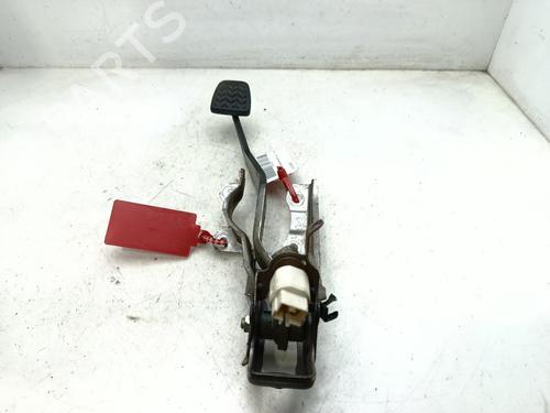 Used Break pedal Break pedal 37438044 37438044
