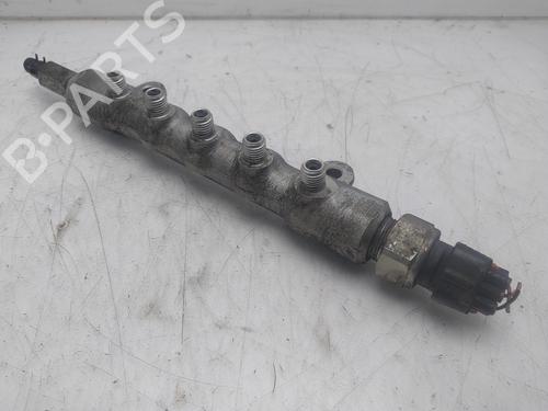 Used Injection rail Injection rail 37011088 37011088