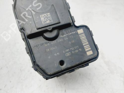 Throttle body MERCEDES-BENZ C-CLASS (W205) C 220 BlueTEC / d (205.002, 205.004) | BP26384918M82 