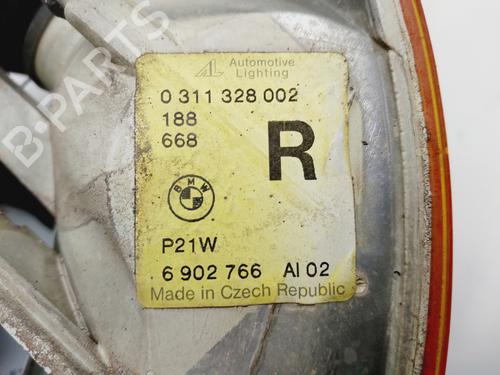 right-front-indicator-bmw-3-e46-1997-1998-1999-2000-2001-2002-2003-2004-2005-34168320 main image