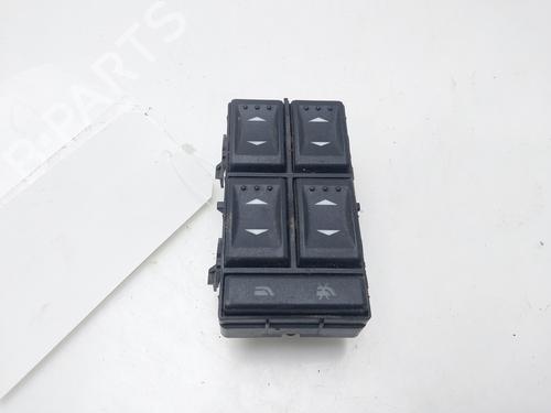 Used Left front window switch FORD MONDEO III (B5Y) 1.8 16V (125 hp) 16044929