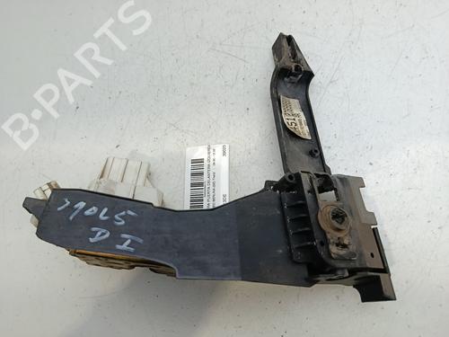 Front left lock FORD MONDEO III (B5Y) 2.0 16V TDDi / TDCi | BP29137800C98 
