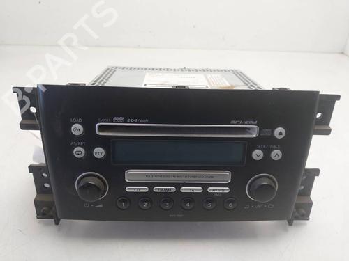 Used Radio Radio SUZUKI GRAND VITARA II (JT, TE, TD) 1.9 DDiS All-wheel Drive (JT419, TD44, JB419WD, JB419XD,... (129 hp) 40182297 40182297