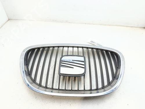 Used Grille Grille 37690168 37690168