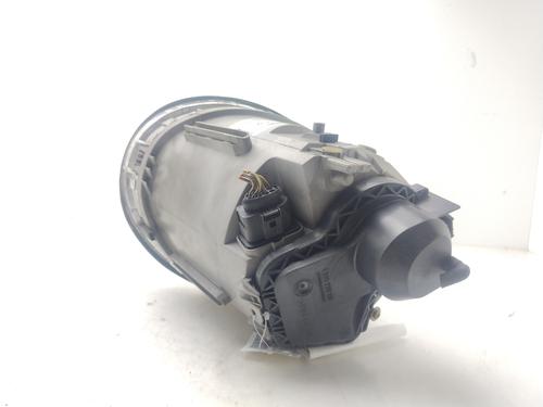 Right headlight VW NEW BEETLE (9C1, 1C1) 1.6 | BP32339873C29