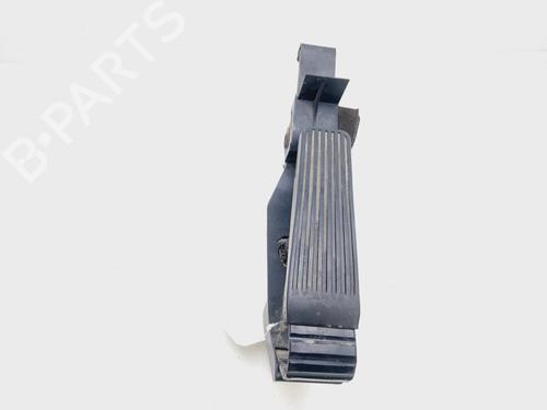 Pedal MERCEDES-BENZ C-CLASS (W203) C 220 CDI (203.006) (136 hp) 21260164