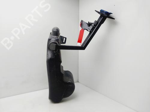 Used Windscreen washer tank Windscreen washer tank MERCEDES-BENZ C-CLASS Coupe (C205) C 220 d (205.304) (170 hp) 34195851 34195851