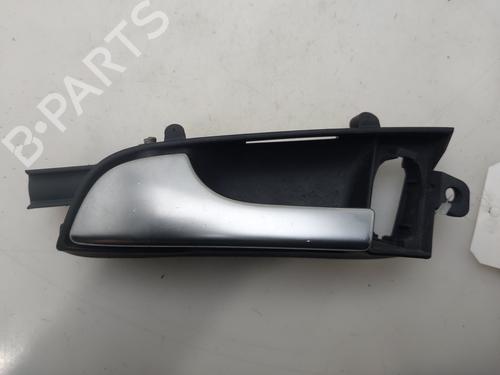 Venstre fortil invendig håndtag Venstre fortil invendig håndtag AUDI A3 (8P1) 1.9 TDI (105 hp) 34384499 34384499