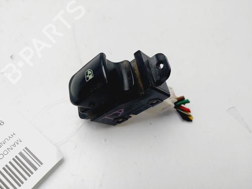 Used Right rear window switch HYUNDAI SONATA V (NF) 2.0 CRDi (140 hp) 18902371
