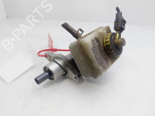 Brake master cylinder SKODA OCTAVIA I Combi (1U5) 1.9 TDI | BP28107798M77 