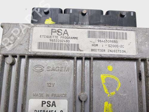 Engine control unit (ECU) CITROËN XSARA (N1) 1.4 i | BP18674537M57 