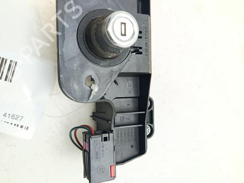 Used Tailgate handle Tailgate handle OPEL MERIVA A MPV (X03) [2003-2010] 34345824 34345824
