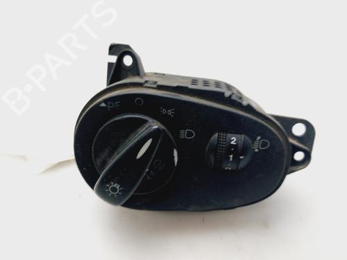 Comando luci FORD FOCUS I (DAW, DBW) 1.8 TDCi (100 hp) 24609859