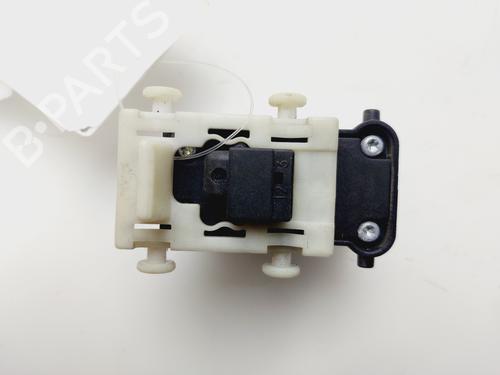 Right rear window switch MERCEDES-BENZ C-CLASS (W203) | BP31885156I28