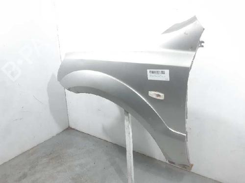 Left front fenders KIA SORENTO I (JC) 2.5 CRDi 4WD | BP6796378C41 