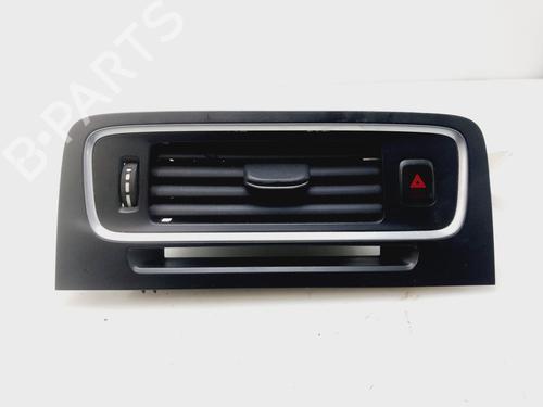 Luftventilen VOLVO S60 II (134) D4 (163 hp) 31932583