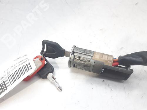 Used Ignition barrel Ignition barrel PEUGEOT 106 II (1A_, 1C_) 1.5 D (57 hp) 11172700 11172700