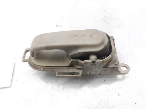 Used Front right interior door handle NISSAN MICRA III (K12) 1.2 16V (65 hp) 12401734