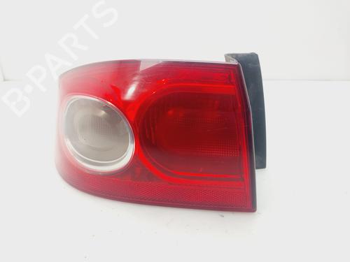 Feu arrière gauche RENAULT LAGUNA II (BG0/1_) 1.6 16V (BG1G, BG1H) (112 hp) 30102314