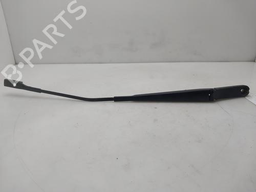 Used Front windshield wiper arm Front windshield wiper arm AUDI A1 (8X1, 8XK) 1.6 TDI (105 hp) 34264347 34264347
