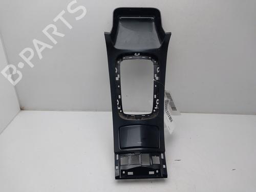 Midtkonsoll Midtkonsoll PEUGEOT 607 (9D, 9U) [2000-2026] 34343585 34343585