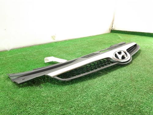 Grille HYUNDAI i30 (FD) 1.6 | BP11758999C40 
