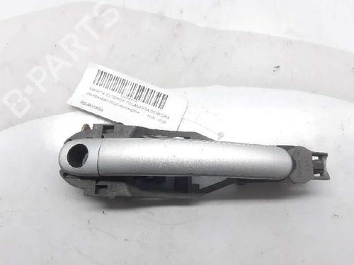 Used Front right exterior door handle VW POLO (9N_, 9A_) 1.4 16V (75 hp) 12399999