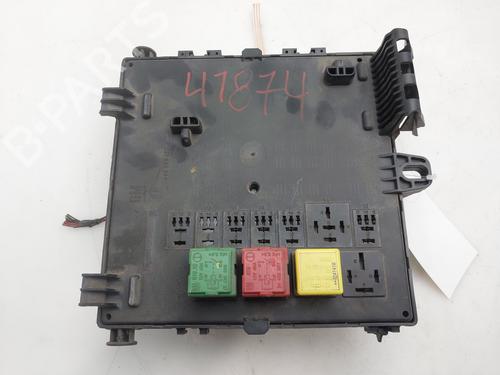 Used Fuse box Fuse box OPEL VECTRA C (Z02) [2002-2009] 36212565 36212565