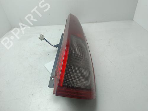 Used Right taillight NISSAN X-TRAIL I (T30) [2001-2013]  29504780
