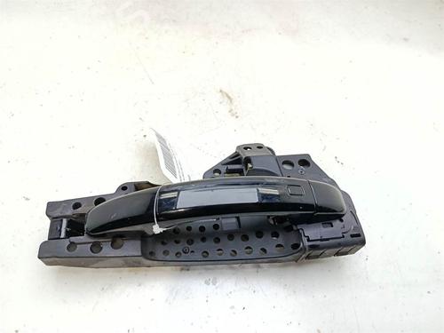 front-right-exterior-door-handle-audi-a4-b8-8k2-2007-2008-2009-2010-2011-2012-2013-2014-2015-2016-2017-38304514 main image