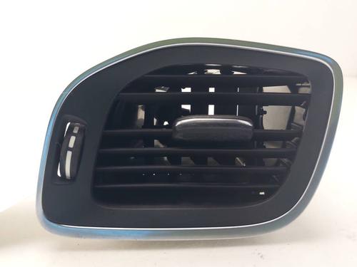 Used Air vent Air vent VOLVO V40 Hatchback (525) D2 (114 hp) 39717557 39717557