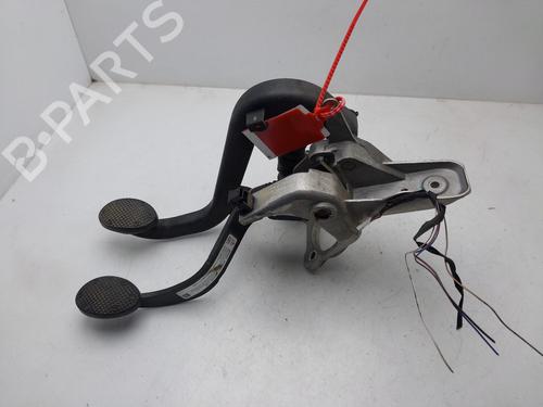 Used Break pedal MINI MINI CLUBVAN (R55) Cooper D (112 hp) 27563959