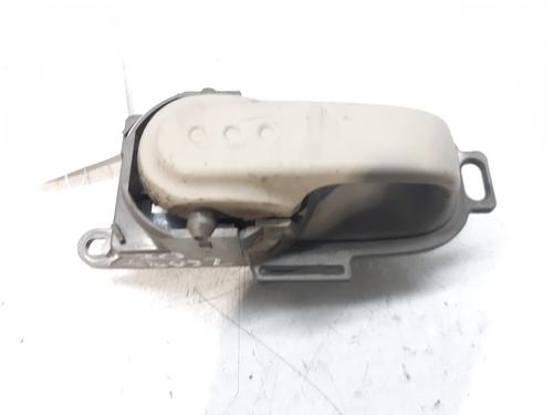 Used Front left interior door handle NISSAN MICRA III (K12) 1.2 16V (80 hp) 12405028