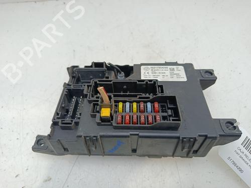 Used Fuse box FIAT GRANDE PUNTO (199_) 1.4 (199AXB11, 199AXB1A, 199BXB1A, 199AXL1A) (77 hp) 31877309