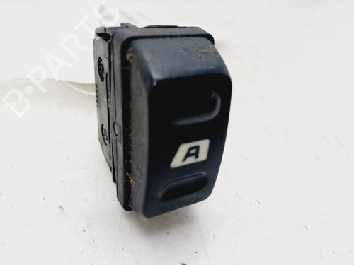 Used Left front window switch CITROËN XSARA PICASSO (N68) 1.6 HDi (109 hp) 30204259