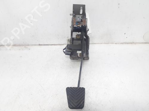 Clutch pedal KIA CARNIVAL / GRAND CARNIVAL III (VQ) 2.9 CRDi (185 hp) 8765022