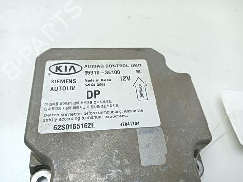 ECU airbags KIA SORENTO I (JC) 2.5 CRDi 4WD | BP22532674M53 